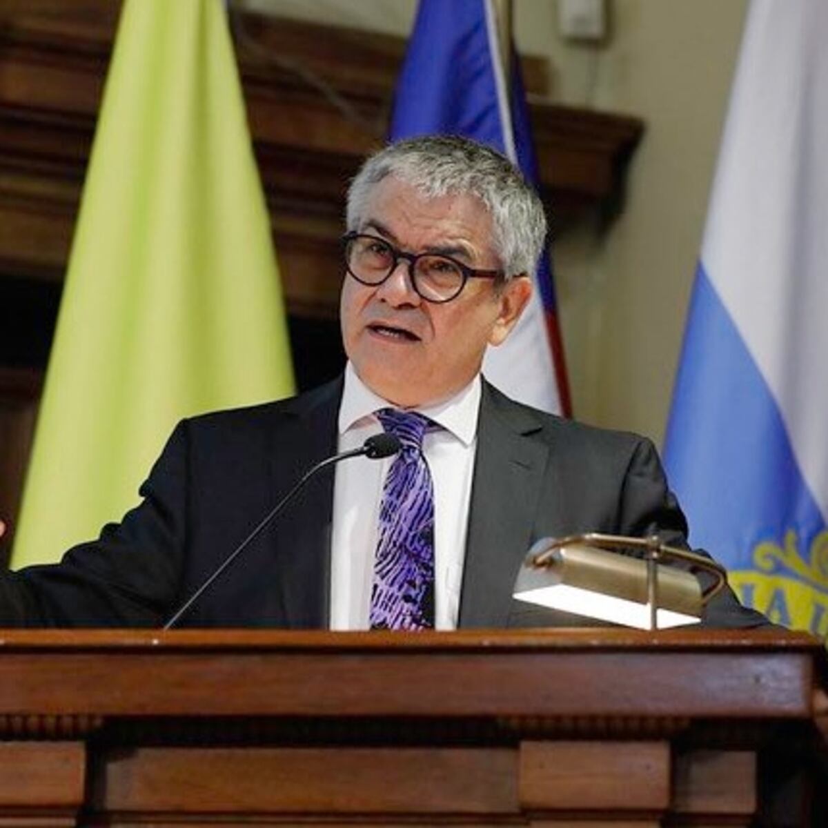 Ministro Marcel defiende pagos de Corfo a Hacienda Ministro Marcel defiende pagos de Corfo a Hacienda