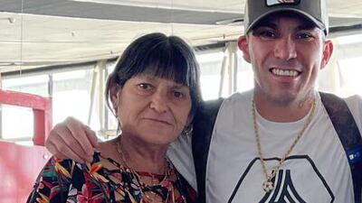 “Se fija en la cuenta...”: Hermana de Gary Medel lo funa por reacción a tratamiento médico de su mamá